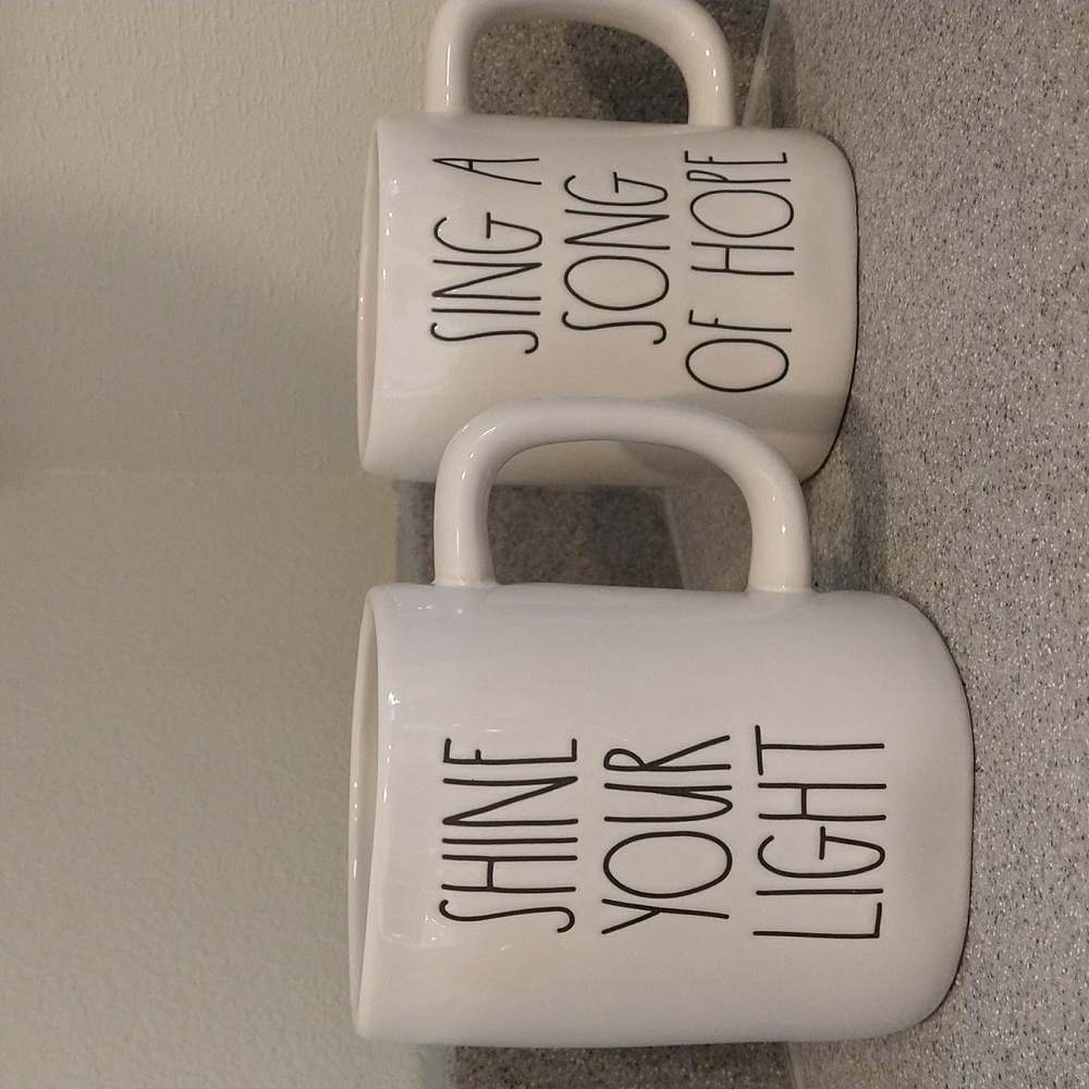Rae Dunn mugs